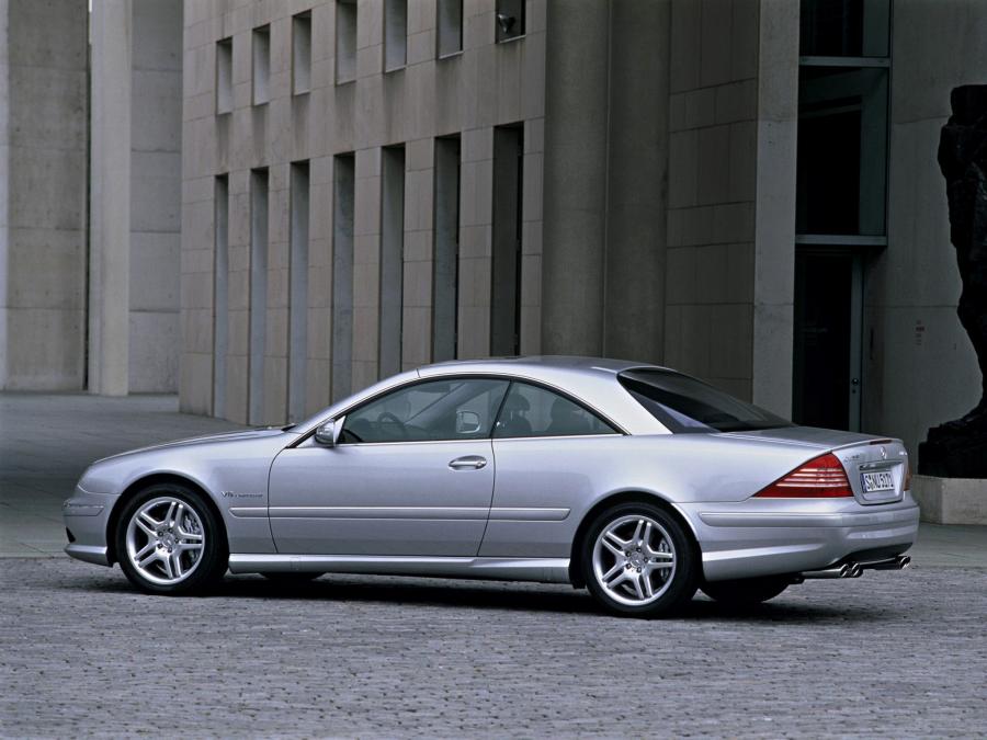  Mercedes-Benz CL55 AMG 2002 года  (фото 9 из 12)